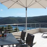 Istra-Hvar Luxury Penthouse, Hotel in Rabac