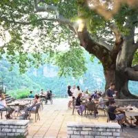 En Chora Vezitsa, hotel a Vitsa
