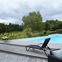 DOMAINE DU PONT SALMOIS, hotel en Neuil