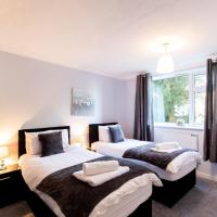 2-bedroom apartment, Woodgrange Court, Hoddesdon, hotel in Hoddesdon