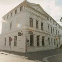 Hotel Am Schloss Aurich, hotel Aurichban