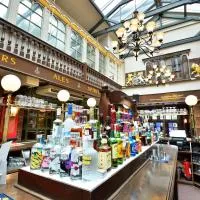 The Royal Victoria and Bull Hotel โรงแรมในดาร์ทฟอร์ด