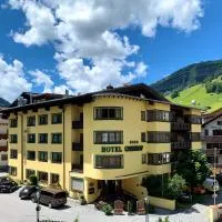 Hotel Grieshof, hotel di Sankt Anton am Arlberg