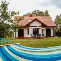 Pluski Dom "Ryś" nad J. Pluszne, hotelli kohteessa Pluski