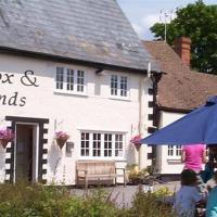 The Fox & Hounds, hotel in Faringdon