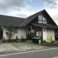 ヨーコのお宿 わくわく, מלון בטויאמה