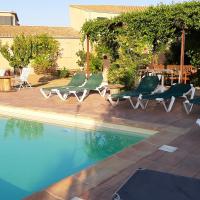 Boka hotell och semester nära Garrigás i Spanien – bra hotell ...