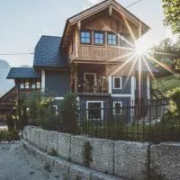 Chalet am Sonnenhang, hotel a Obertraun