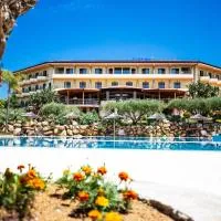 Capo Vaticano में, होटल Hotel Santa Chiara