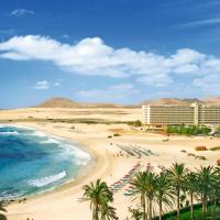 Hotel Riu Oliva Beach Resort - All Inclusive, hotel in Corralejo