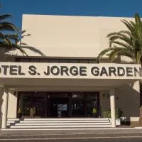 Hotel Sao Jorge Garden, hotel in Velas