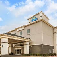 Days Inn & Suites by Wyndham Mineral Wells, готель біля аеропорту Mineral Wells - MWL, у місті Mineral Wells