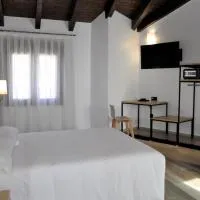 Hostal Restaurante Villa de Brihuega, hótel í Brihuega