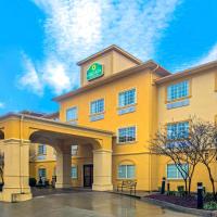 La Quinta by Wyndham Fort Smith, hotel berdekatan Lapangan Terbang Fort Smith - FSM, Massard