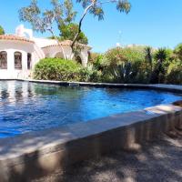 Villa Dos Calas - Bonita casa de estilo rustico y piscina de agua salada