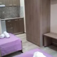 House Diakos Toroni, מלון בטורוני