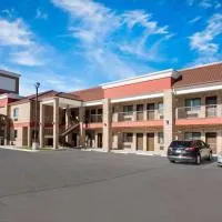 Super 8 by Wyndham Humble Houston Fallcreek, hotel v mestu Humble