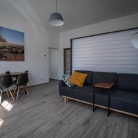 SUNBEAM DESIGN APARTMENT, отель в Риге, в районе Tornkalns