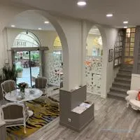 Hotel Biney, hotel en Rodez