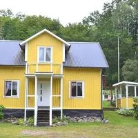 Ferienhaus Malaskog 4 Naturschutzgebiet, ξενοδοχείο σε Ryssby