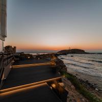 Portara Seaside Luxury Suites