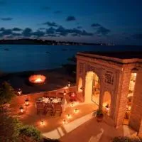 The Majlis Resort โรงแรมในลามู