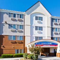 Candlewood Suites Medford, an IHG Hotel, מלון ליד נמל התעופה הבינלאומי-מדפורט רוג ואלי - MFR, מדפורד