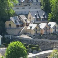 Domaine Du Sauveur, viešbutis mieste Lius Sen Soveras