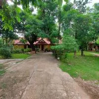 Anouxa Riverview Guesthouse, ξενοδοχείο σε Champasak