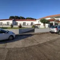 Hotel Comodoro – hotel w mieście Corvo