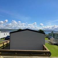 Wigbay Loch View 28, hotel in Kirkcolm