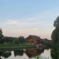 Фінський будинок для ідеального романтичного чи сімейного відпочинку، فندق في Makovishche