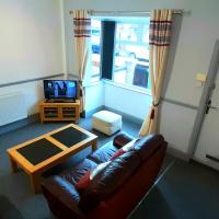 Grimsby-Cleethorpes Sleeps 7