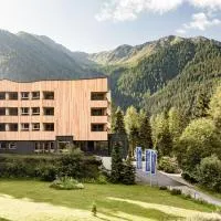 Falkensteiner Hotel Antholz l Adults Only, hotel di Anterselva di Mezzo