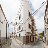 HomeForGuest NEW Duplex with Rooftop next to Arucas Cathedral