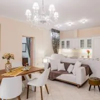 Faidra Luxury Apartment, hotel en Flóka