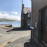 Cosy holiday home, Scalloway, Shetland.: Scalloway, Lerwick/Tingwall Havaalanı - LWK yakınında bir otel