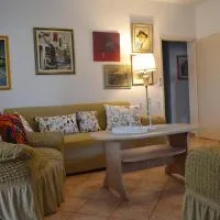 Apartments Lucija, hotel sa Srima