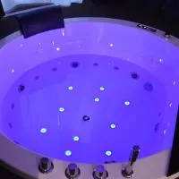 TH LUXURY fly、カターニアにあるカターニア・フォンターナロッサ空港 - CTAの周辺ホテル
