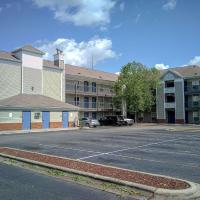 Studio 6-Fayetteville, NC - Fort Liberty Area, hotel near Simmons Army Airfield - FBG, Fayetteville