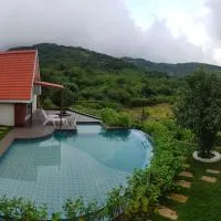 Nostravila Resort and Spa, hotell i Lonavala