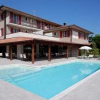 Hotel B&B Fortuna، فندق في كوسترمانو