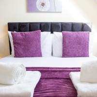 Velvet 2-bedroom apartment, Clockhouse, Hoddesdon, hotel in Hoddesdon