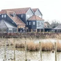 Viesnīca Oyster Fleet Hotel pilsētā Canvey Island