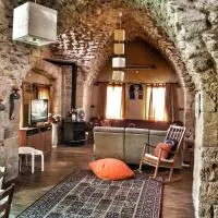 19th Century Magical House in Galilee, hótel í ‘Eilabūn