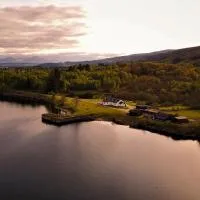 Cabins at Old Pier House, hotel a Fort Augustus