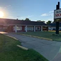 New Relax Inn Bridgeview, hotel v mestu Bridgeview