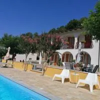 B&B VILLA GINEVRA, hotell i Pietralunga