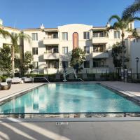 "Resort Style amenities walk to UCLA" w Pool & Parking B2, khách sạn ở Westwood, Los Angeles