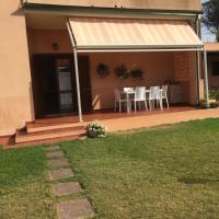 La Casa sotto la Torre antica, hotel en Chia